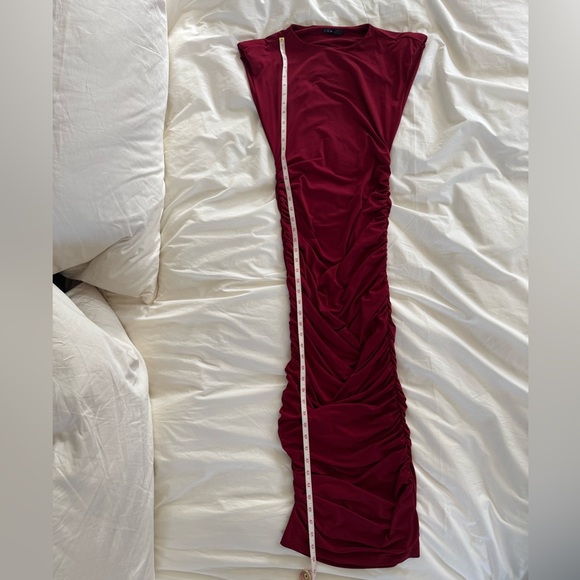 Burgundy Ruched Bodycon Shoulder Pad Dress - Picture 7 of 7